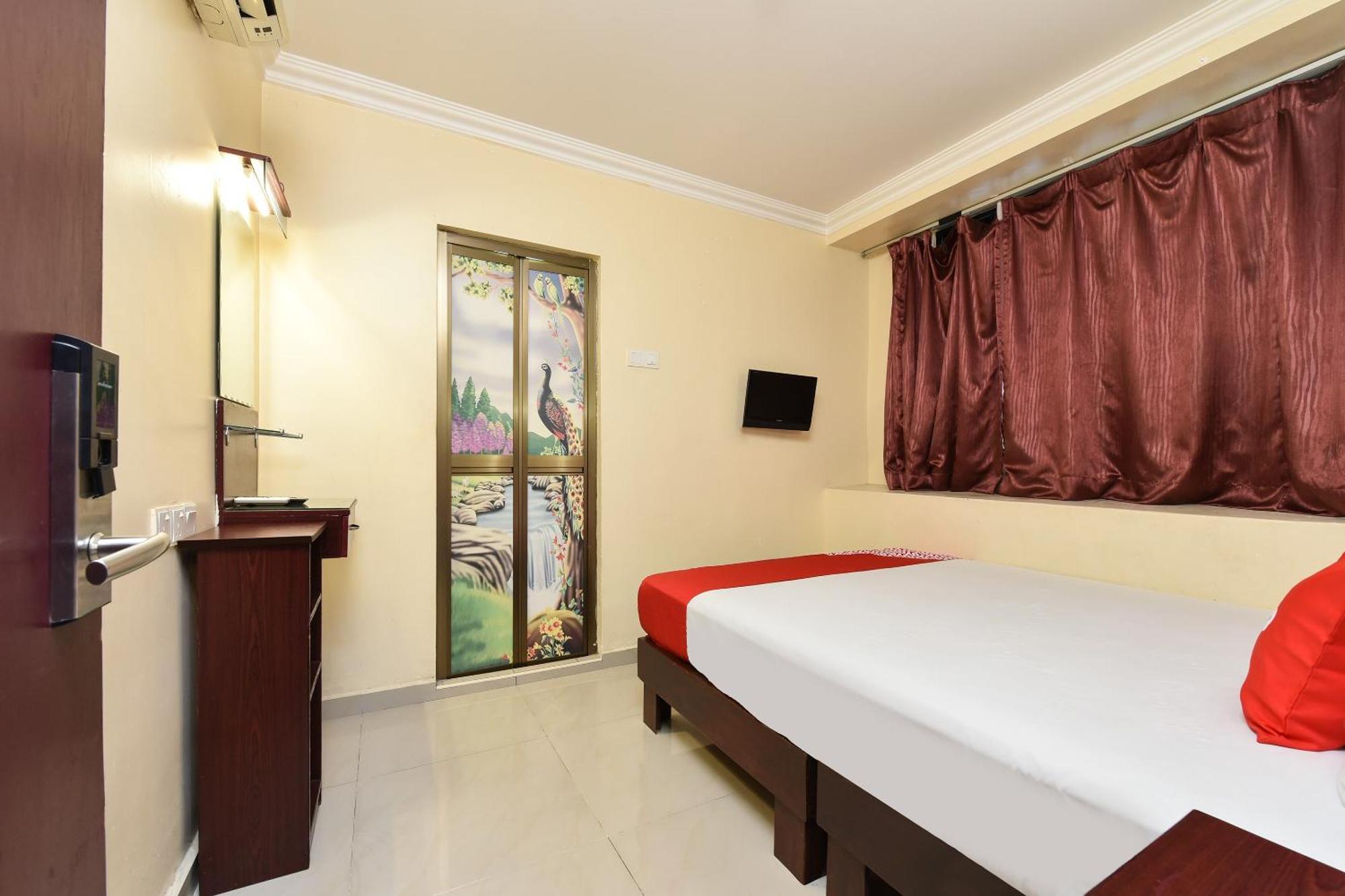 Super Oyo 90562 J Hotel Pj Petaling Jaya Eksteriør bilde
