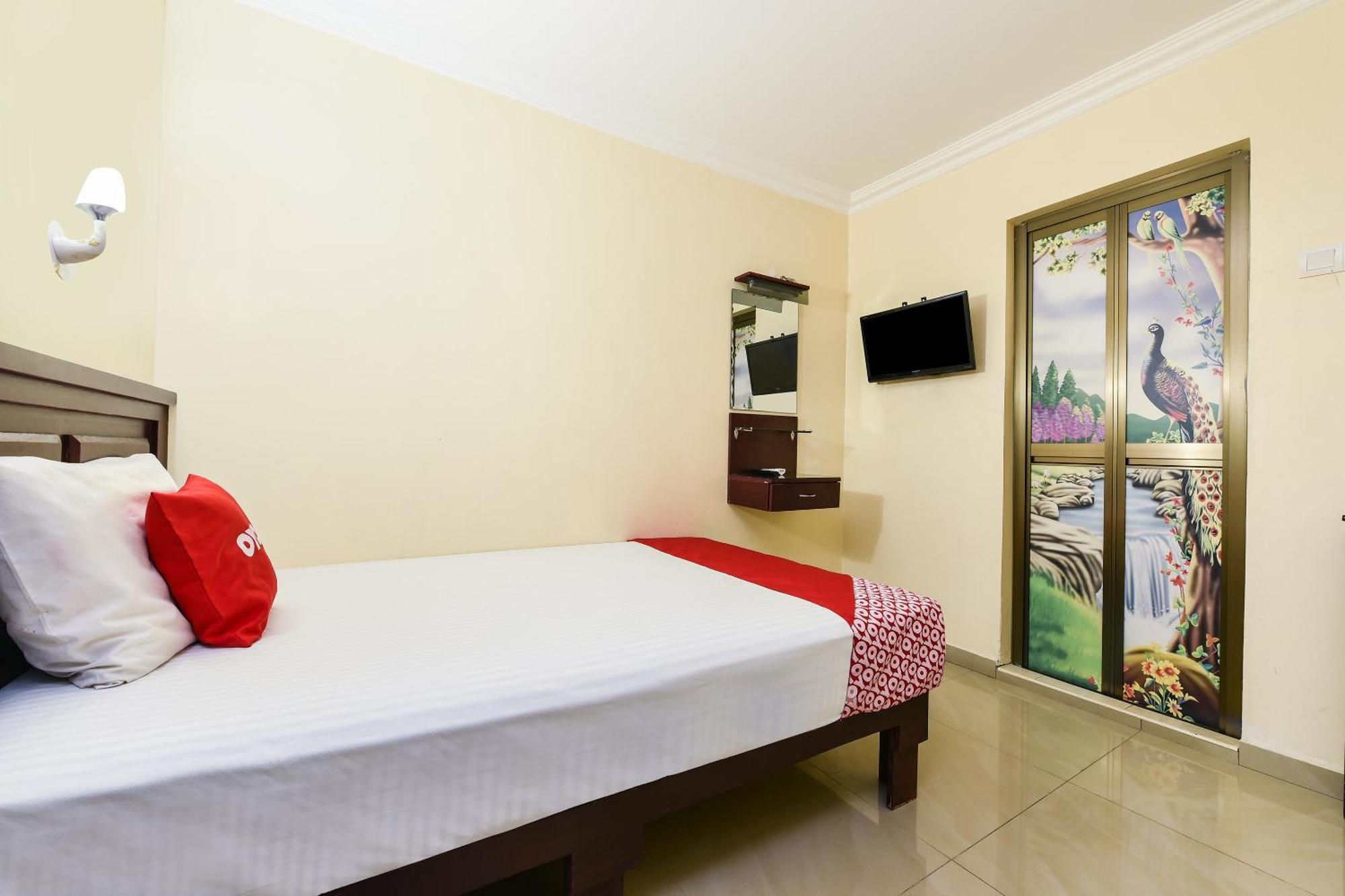 Super Oyo 90562 J Hotel Pj Petaling Jaya Eksteriør bilde